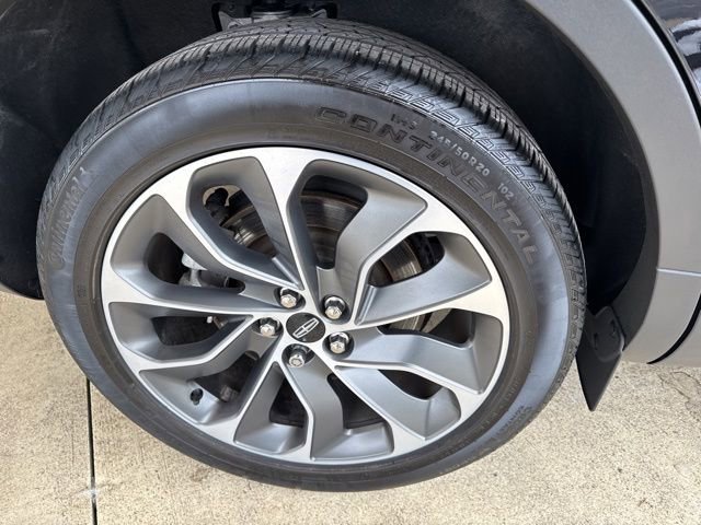 Used 2023 Lincoln Nautilus Reserve w/ Equipment Group 201A image 38