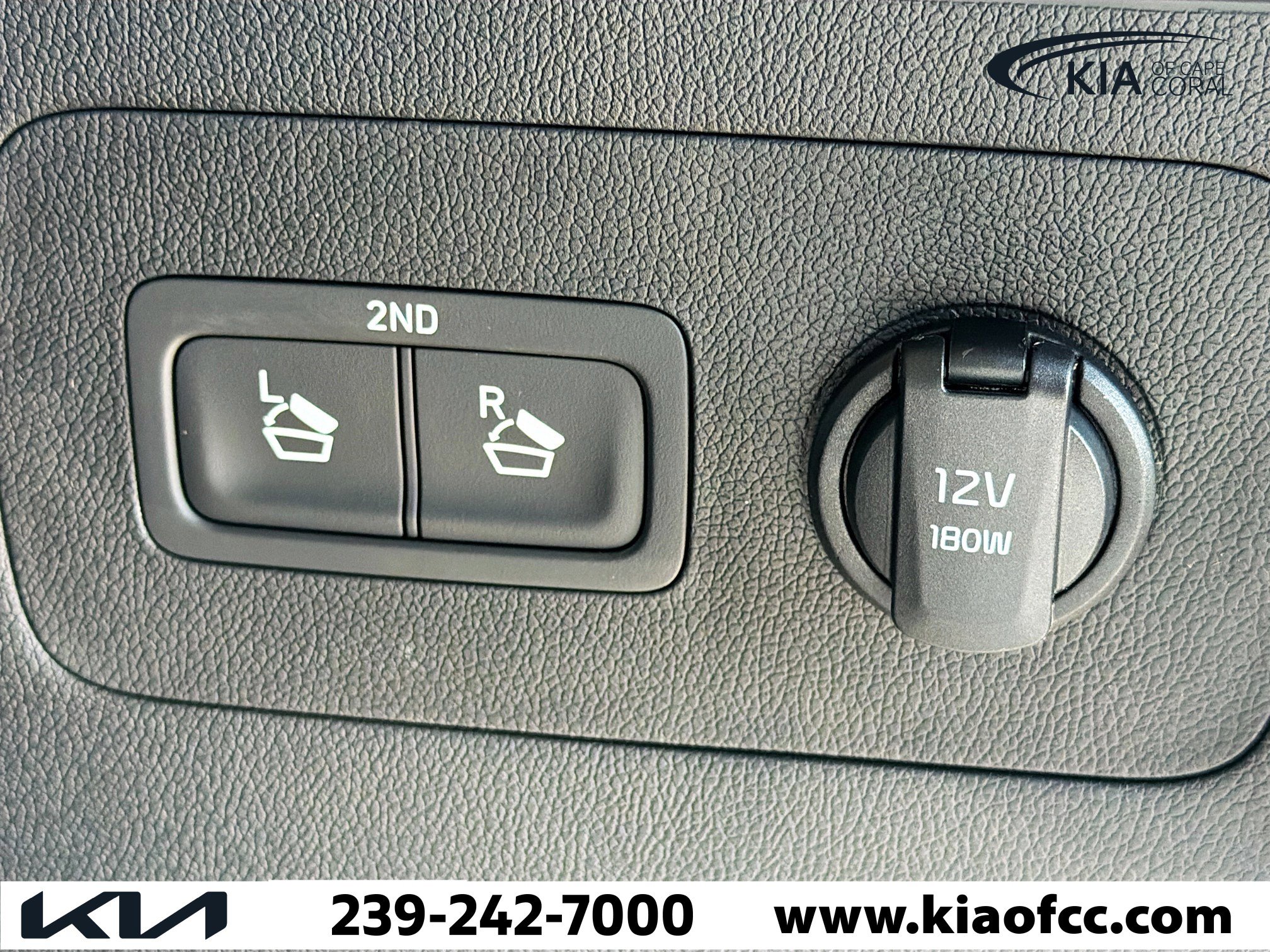 New 2026 Kia Sorento S image 12