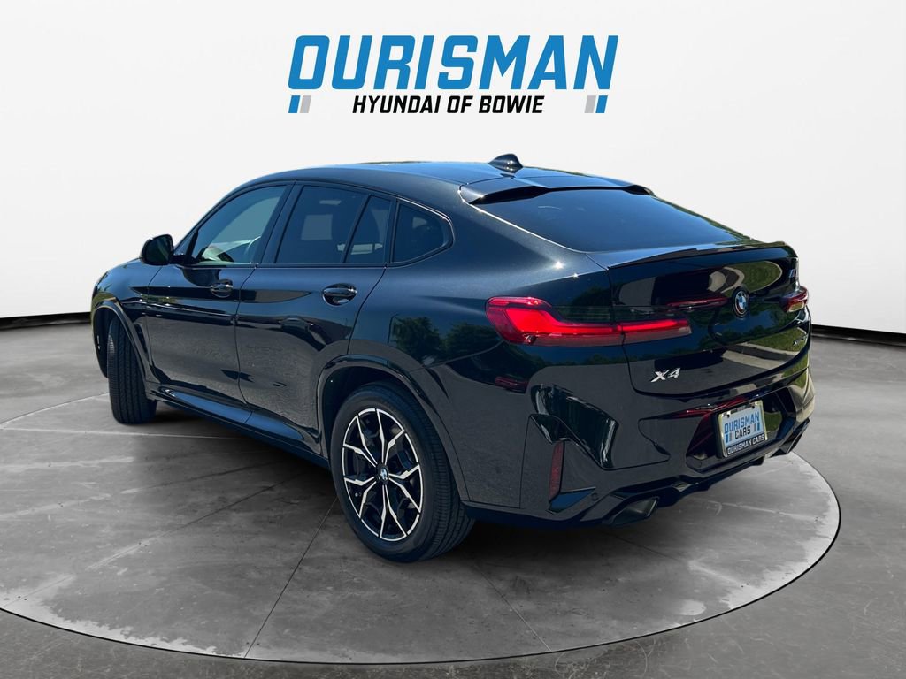 Used 2023 BMW X4 xDrive30i w/ M Sport Package AWD/4WD image 4