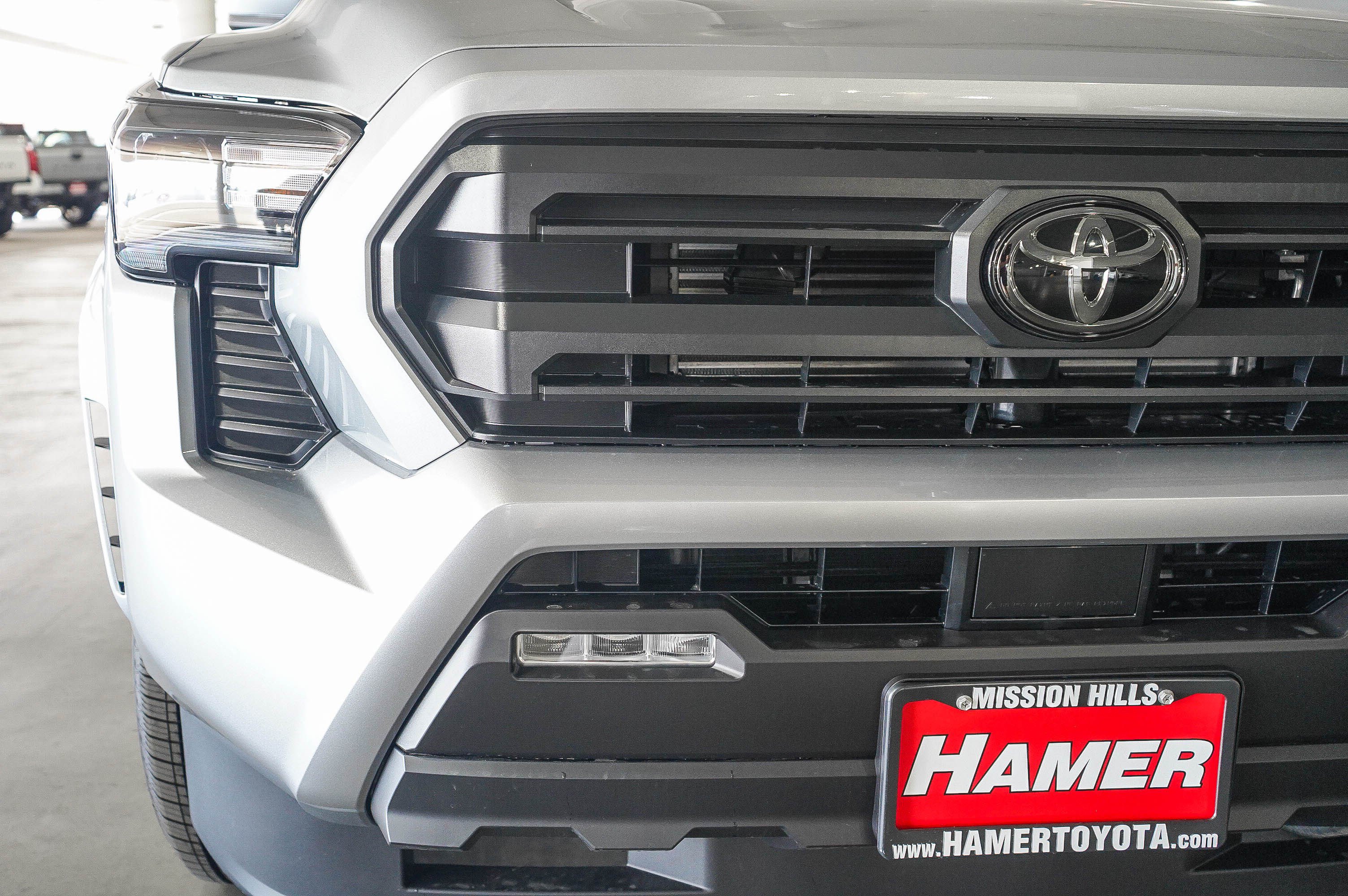 New 2026 Toyota Tacoma SR5 AWD/4WD image 12