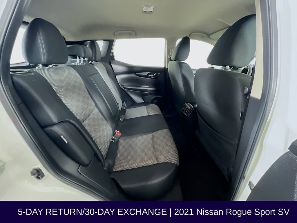 Used 2021 Nissan Rogue Sport SV AWD/4WD image 29