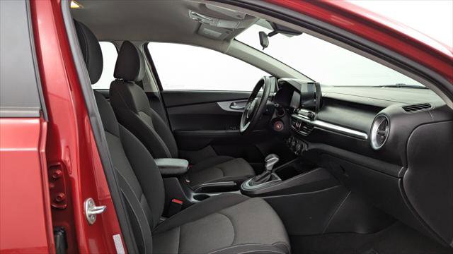 Used 2024 Kia Forte LXS FWD image 21