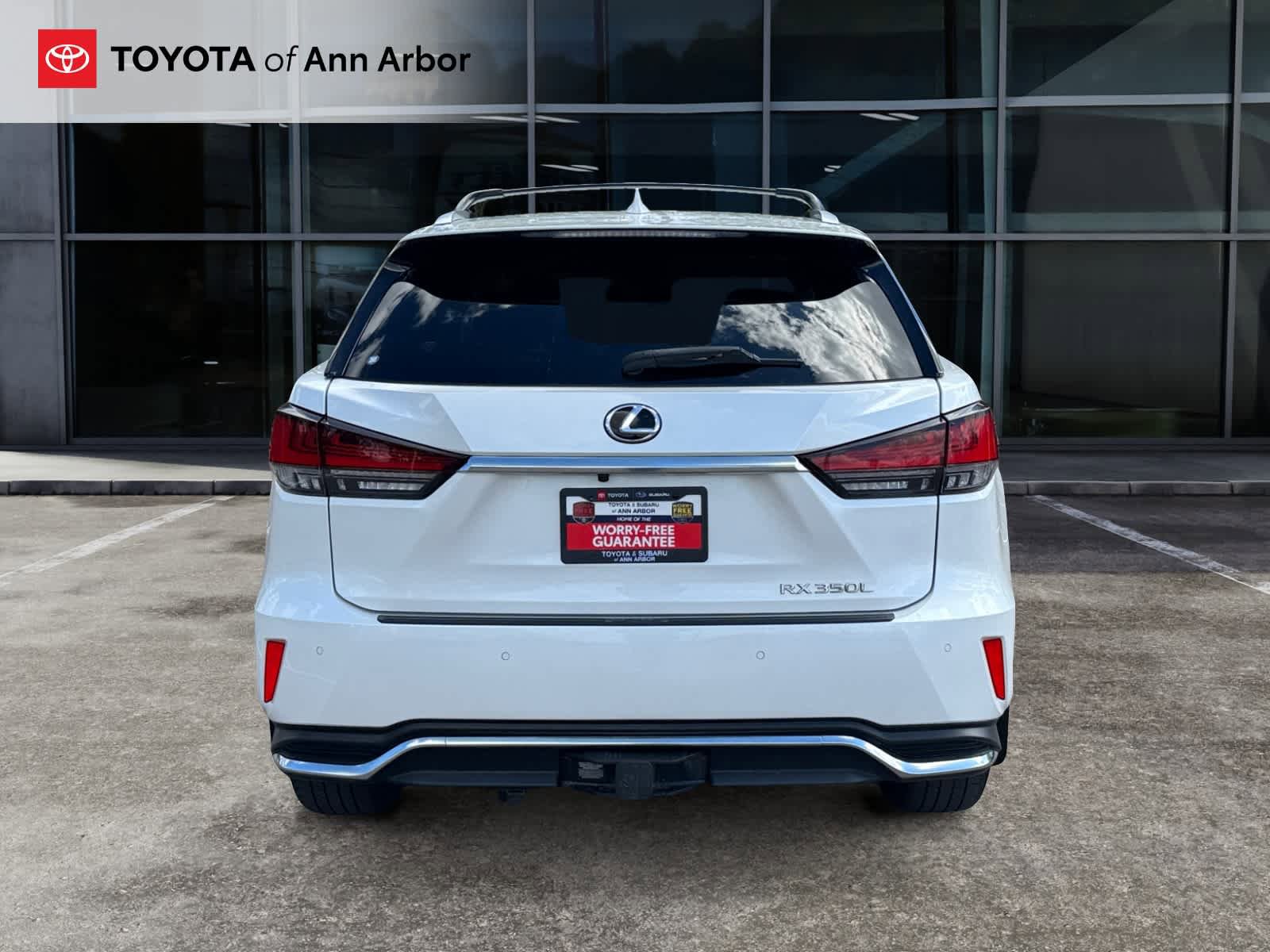 Used 2022 Lexus RX 350L Premium w/ Premium Package AWD/4WD image 11