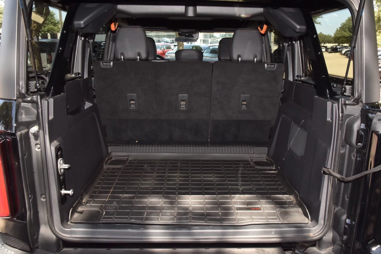 Used 2023 Ford Bronco Badlands w/ Sasquatch Package AWD/4WD image 45
