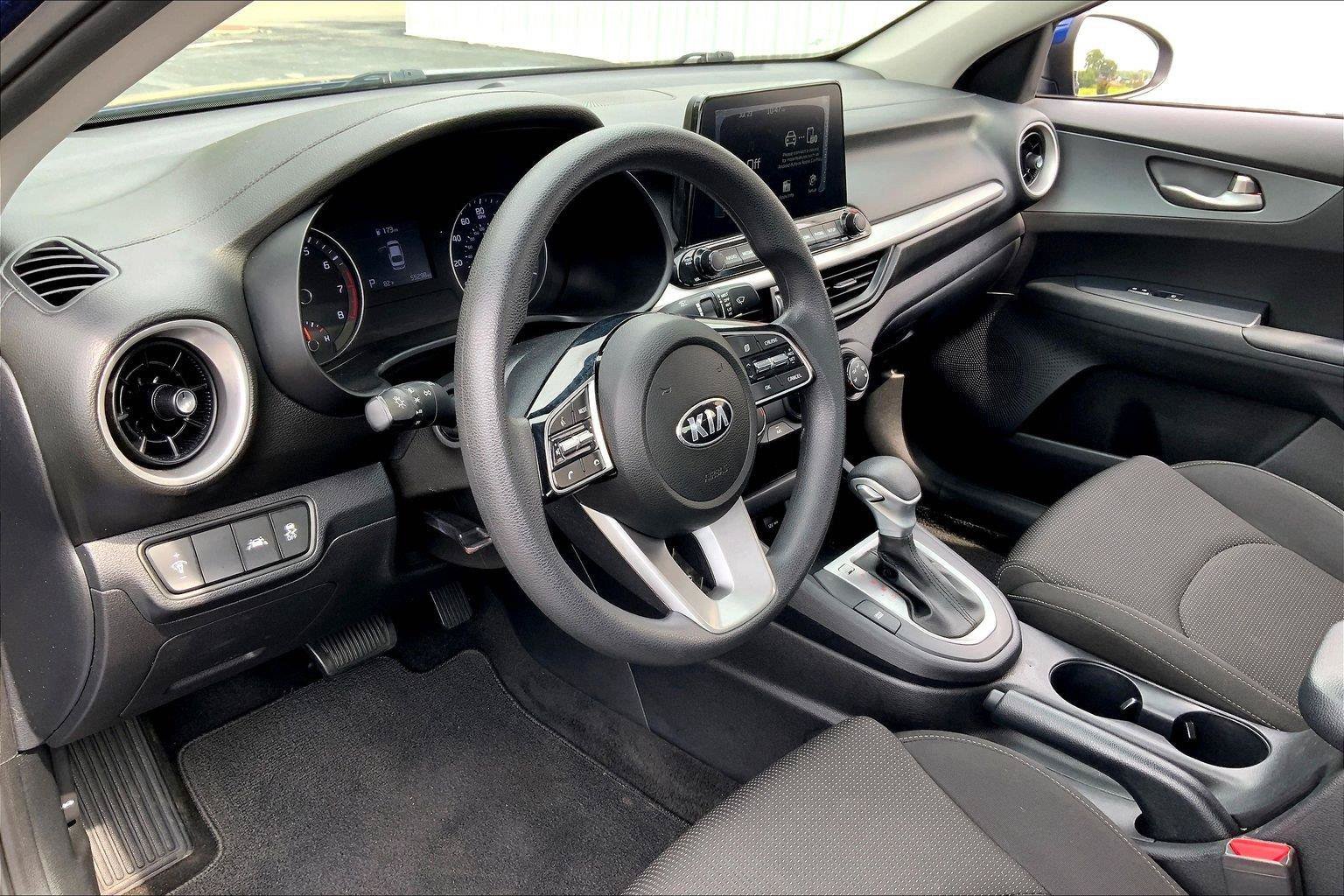 Used 2021 Kia Forte LXS FWD image 11