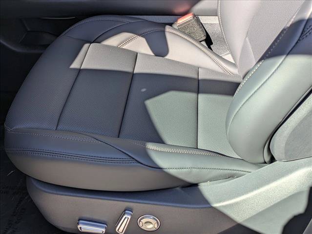 New 2026 Lincoln Nautilus Premier AWD/4WD image 4