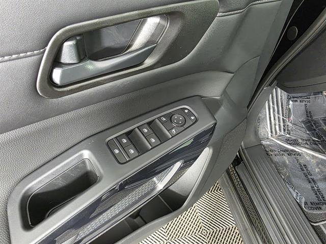 New 2026 Nissan Pathfinder SV AWD/4WD image 44
