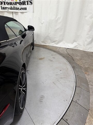 Used 2012 Aston Martin Virage Volante RWD image 14