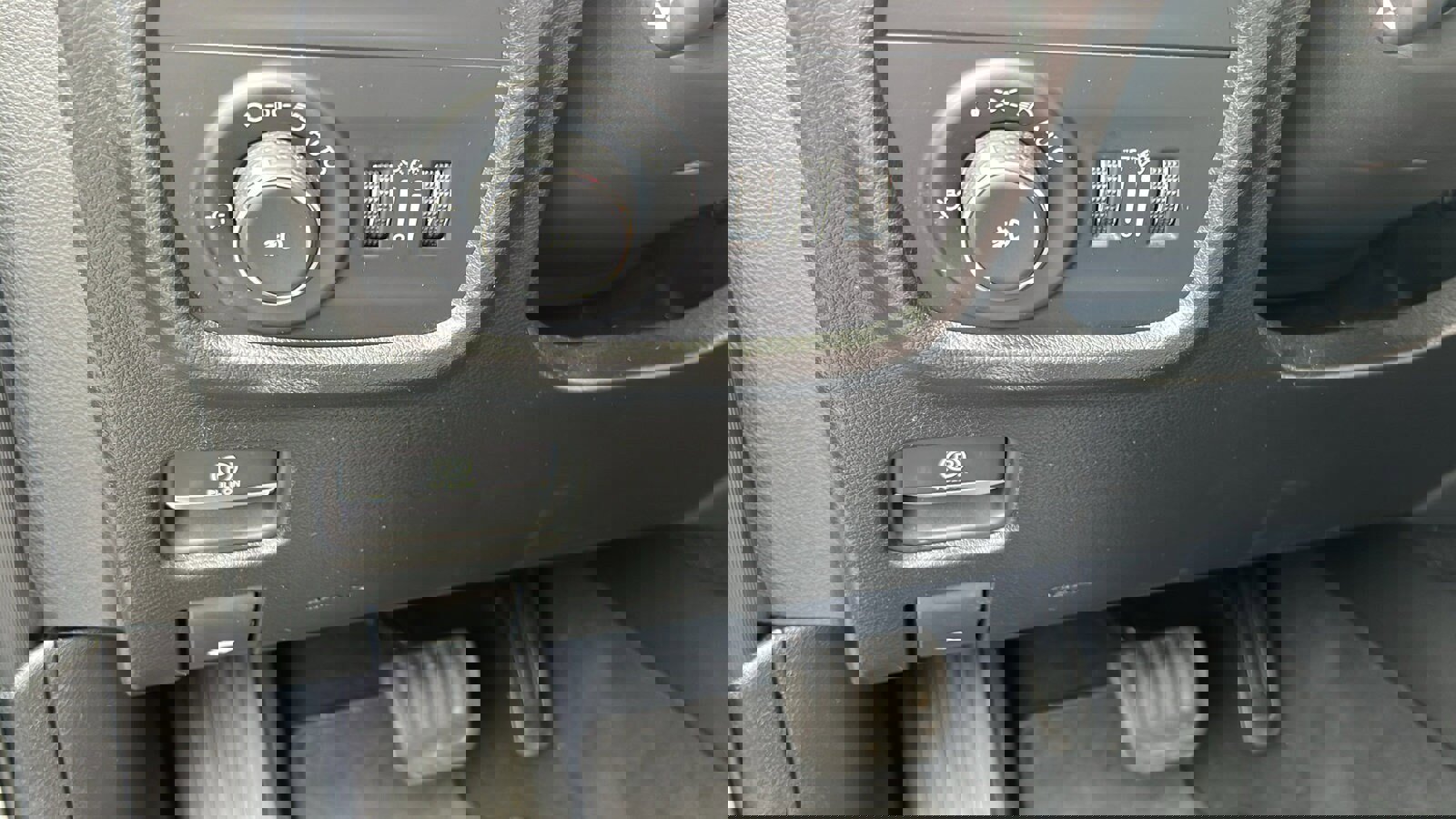 Used 2024 Jeep Grand Cherokee L Limited w/ Luxury Tech Group II image 15