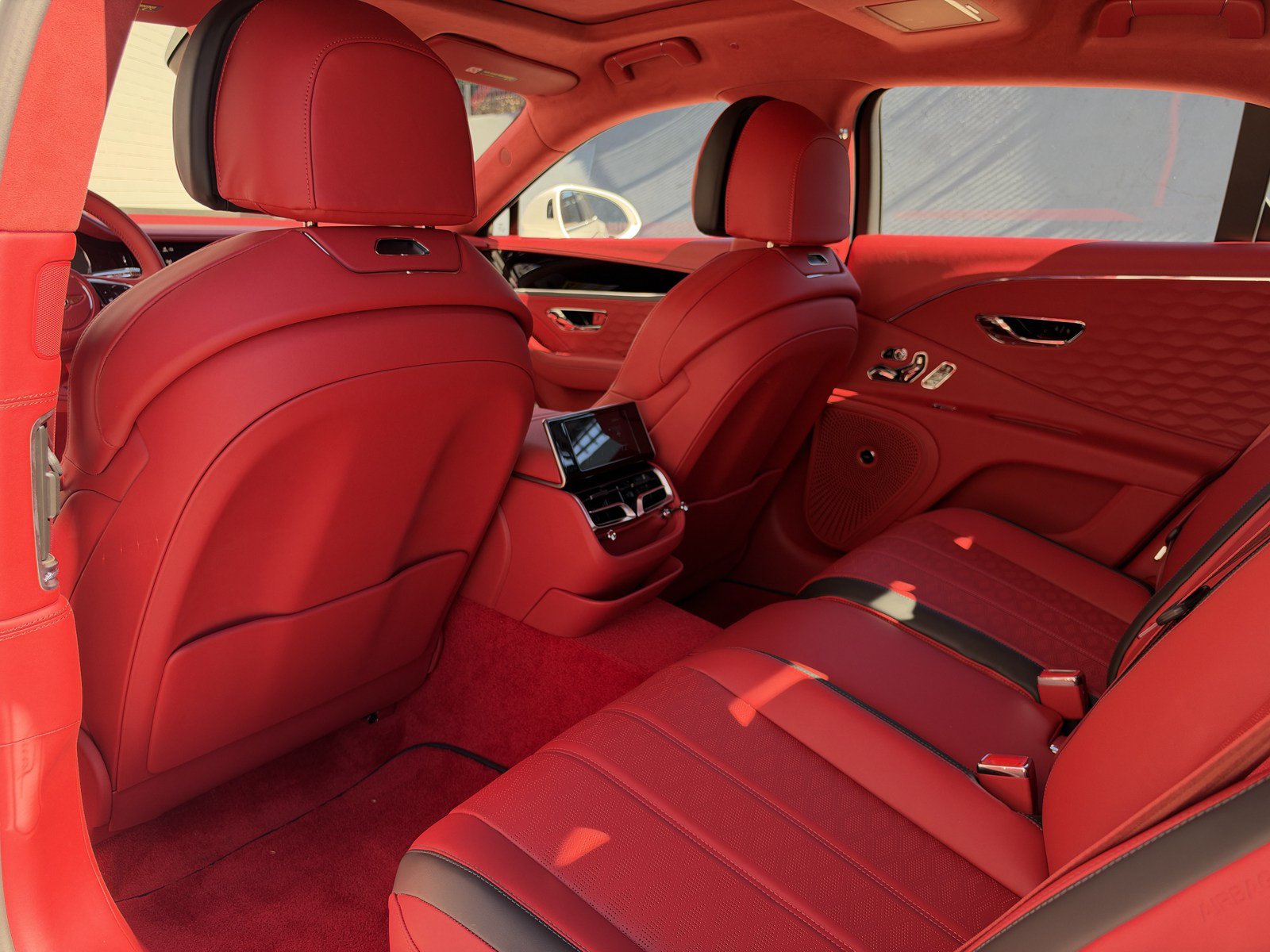New 2027 Bentley Flying Spur Speed AWD/4WD image 38