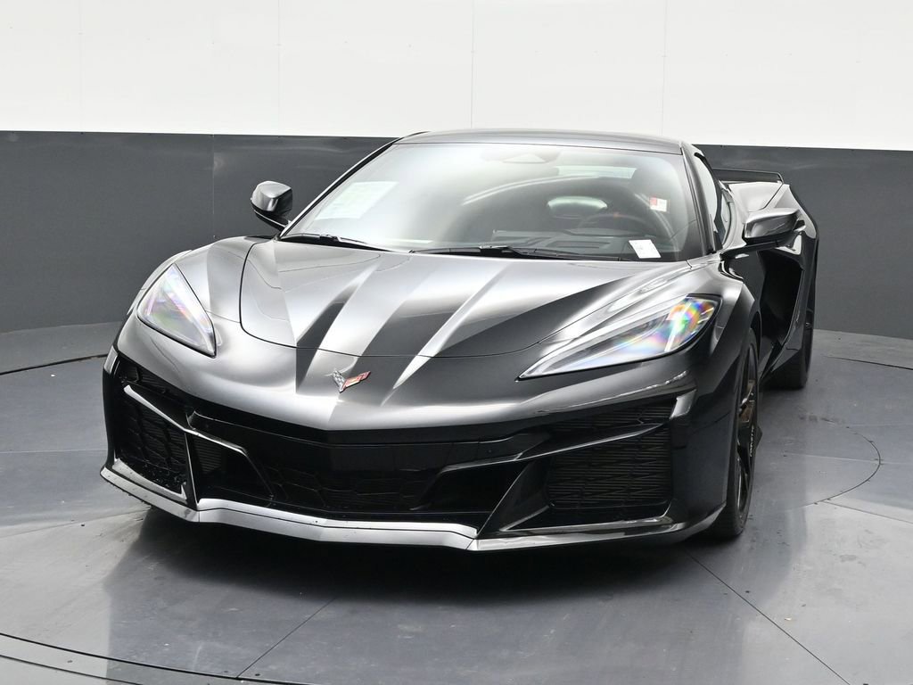 Used 2026 Chevrolet Corvette Z06 RWD image 8