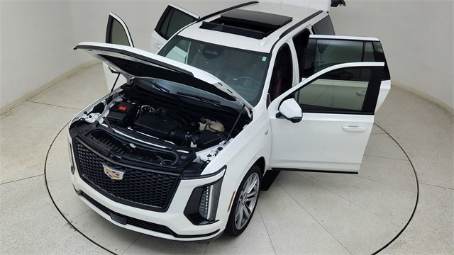 Used 2025 Cadillac Escalade Sport w/ Touring Package image 90