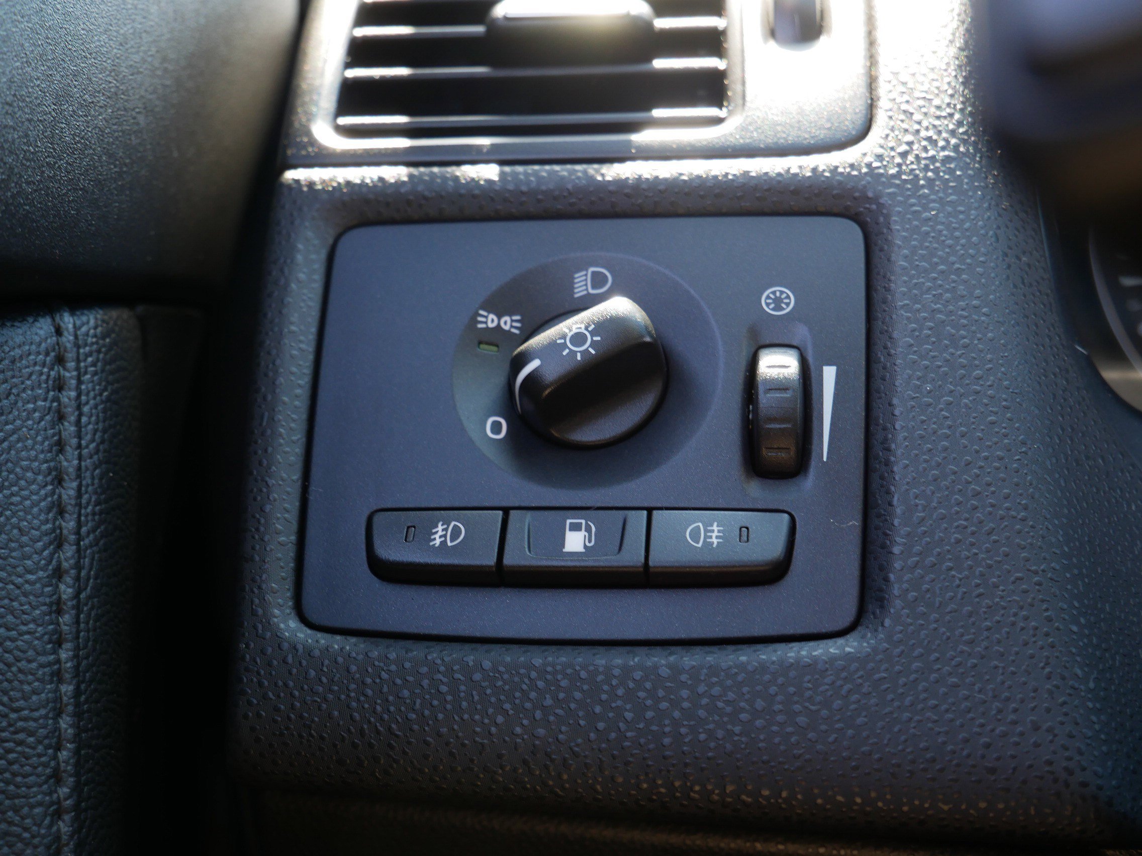 Used 2010 Volvo S40 2.4i image 26