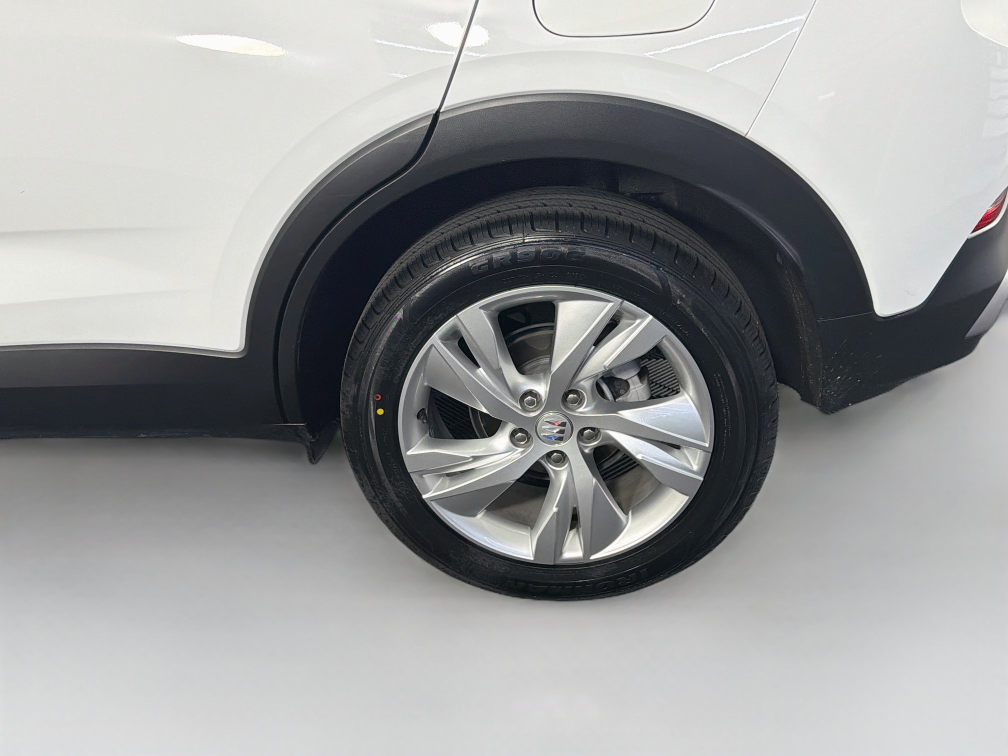 Used 2025 Buick Encore GX Preferred FWD image 11