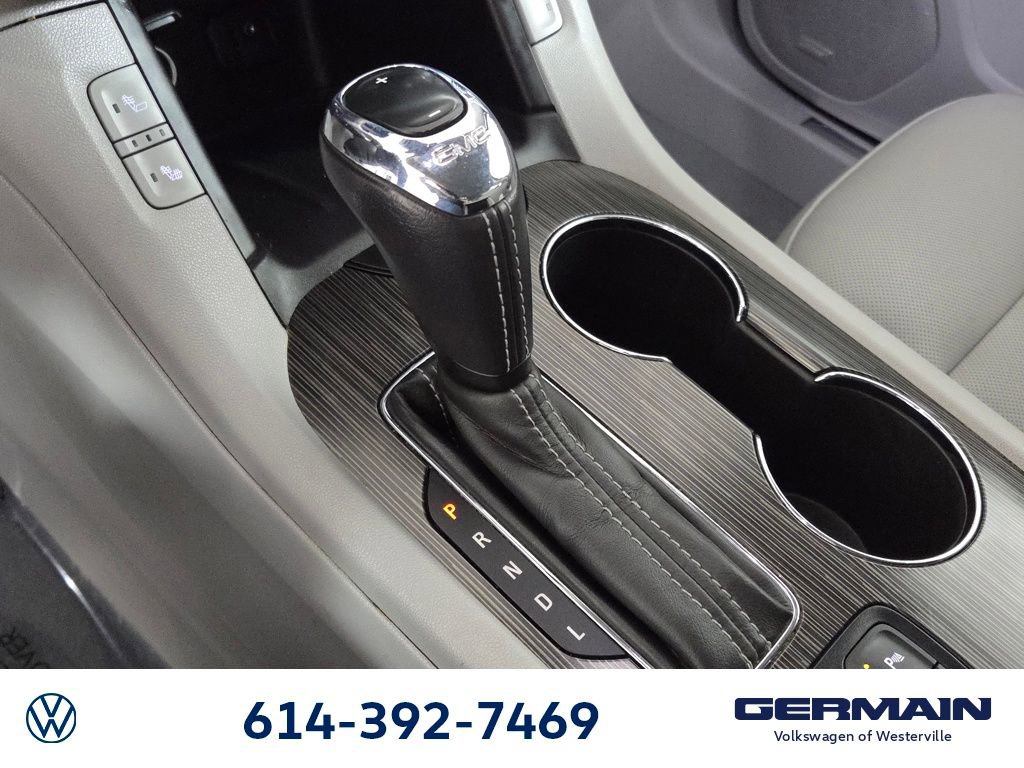 Used 2019 GMC Acadia SLT w/ LPO, Cargo Package image 25