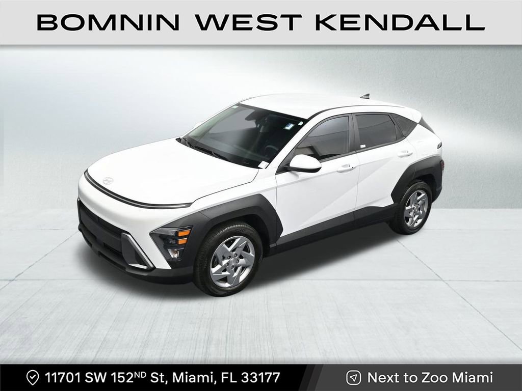 Used 2024 Hyundai Kona SE image 13