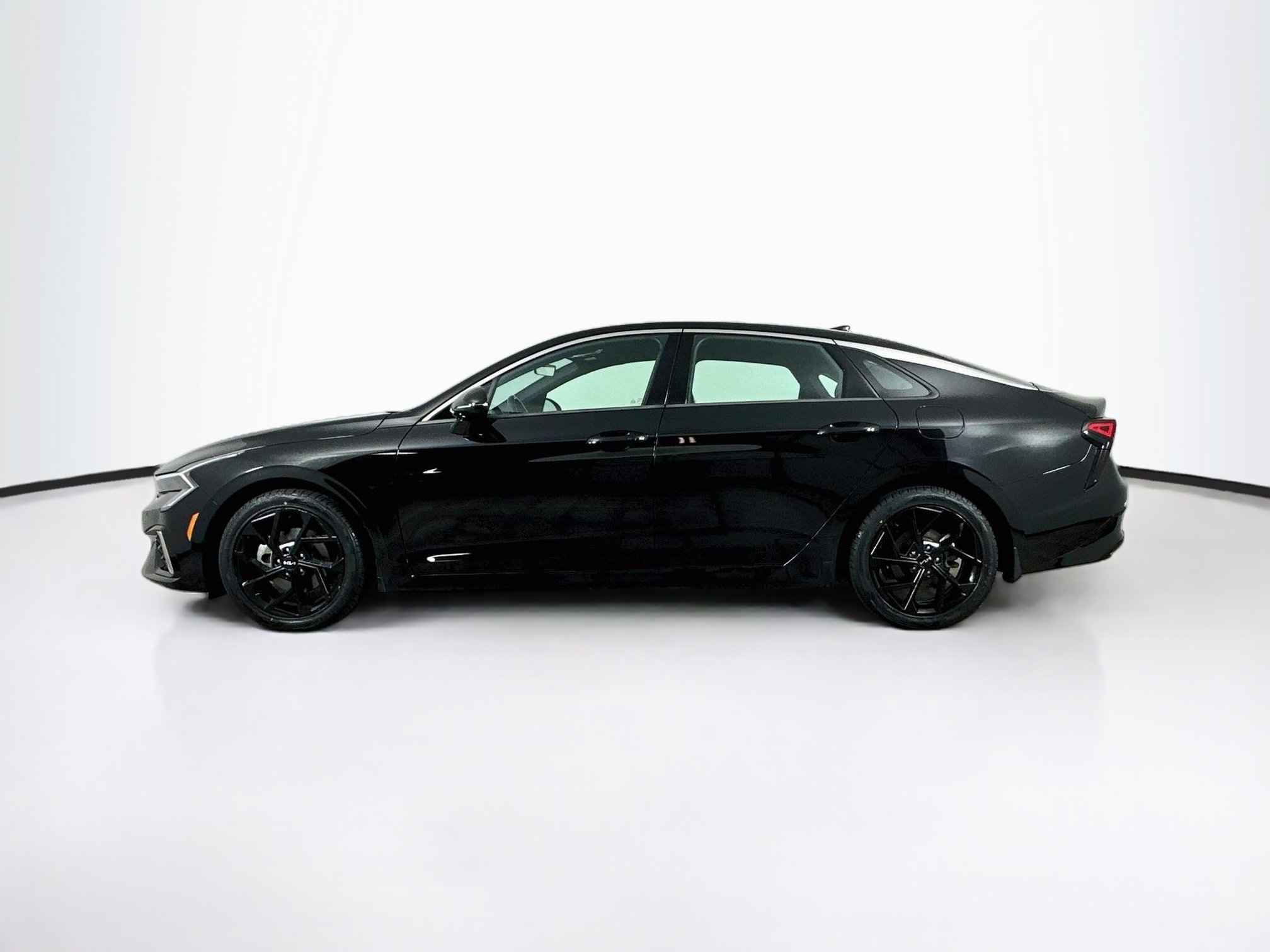 Used 2026 Kia K5 GT-Line w/ GT-Line Premium Package FWD image 4