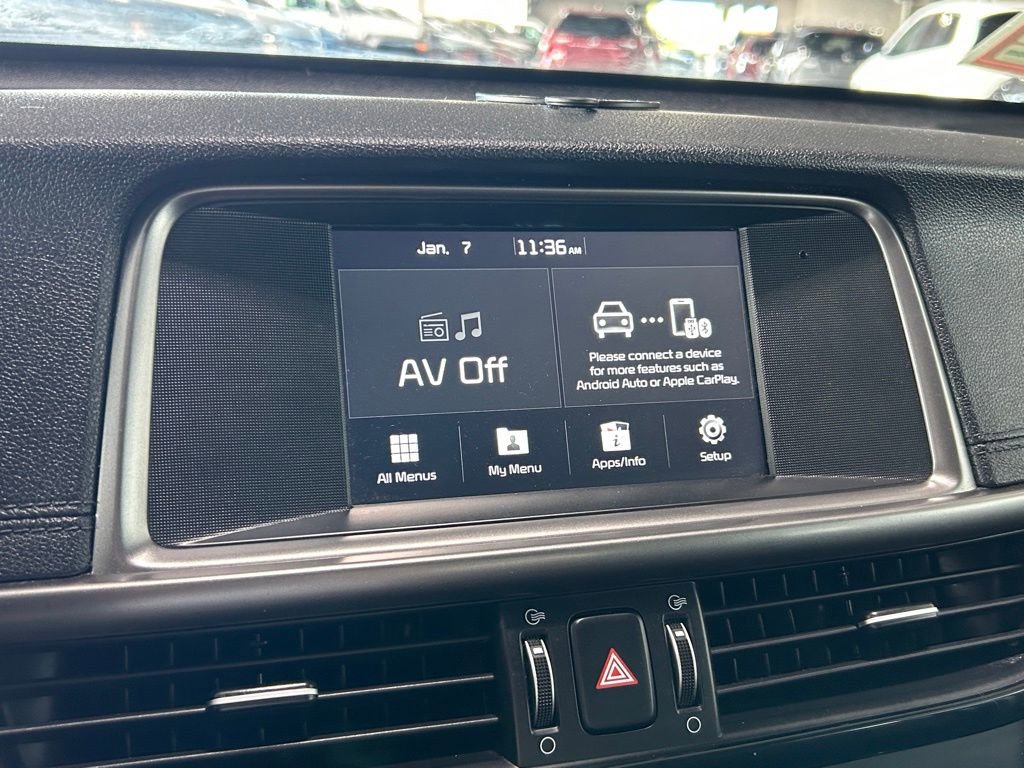 Used 2018 Kia Optima LX image 16