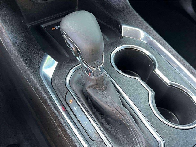 Certified 2023 Chevrolet Traverse LT w/ Rear Camera Mirror Package image 30