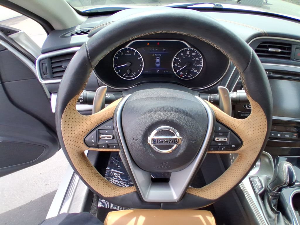 Used 2017 Nissan Maxima SR FWD image 14