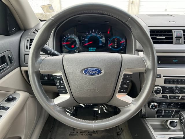 Used 2011 Ford Fusion SEL w/ 302A Rapid Spec Order Code image 18