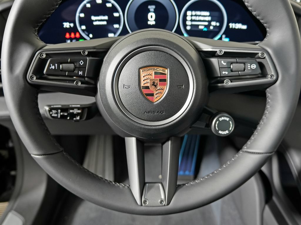 New 2026 Porsche Taycan 4S AWD/4WD image 23