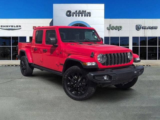 Used 2025 Jeep Gladiator Sport