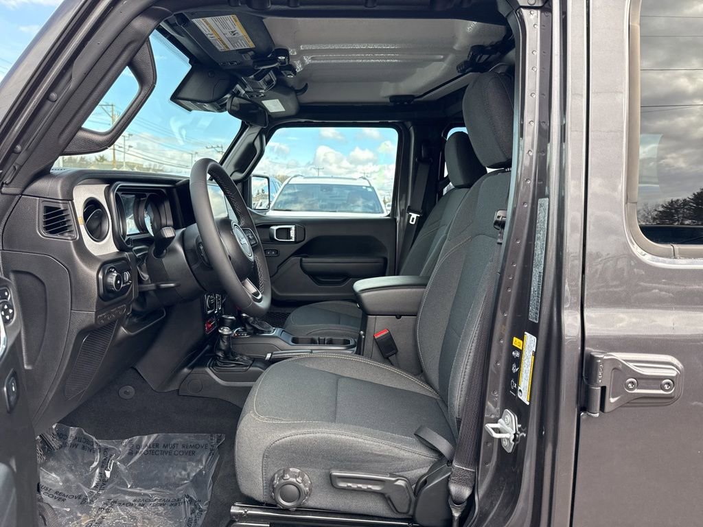 Certified 2025 Jeep Wrangler Willys image 17