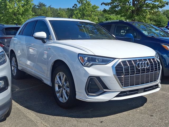 Used 2025 Audi Q3 2.0T Premium AWD/4WD image 3