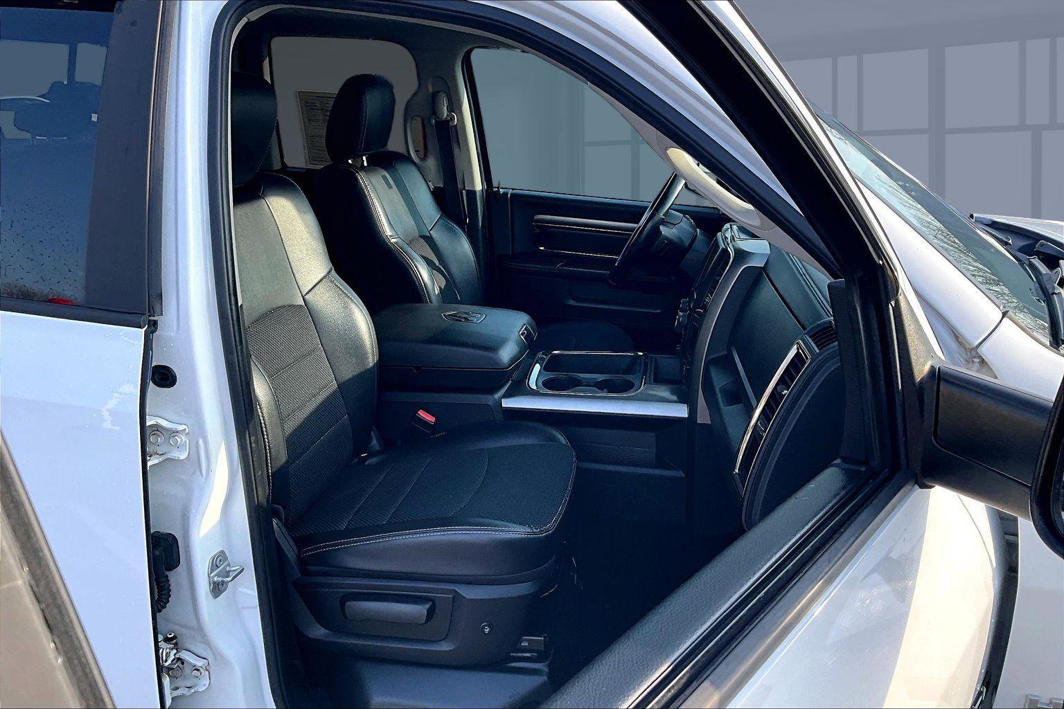 Used 2016 RAM 1500 Sport w/ Sport Premium Group image 8