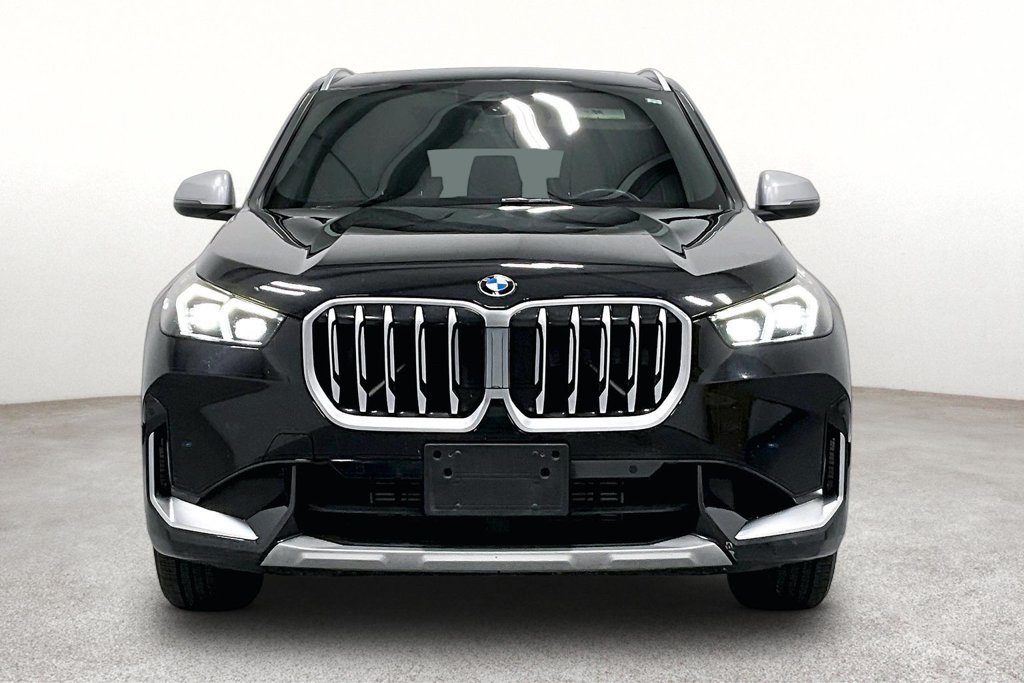 Used 2023 BMW X1 xDrive28i w/ Convenience Package AWD/4WD image 4
