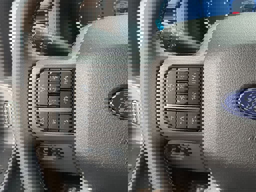 New 2025 Ford F150 XLT w/ Equipment Group 303A High image 24