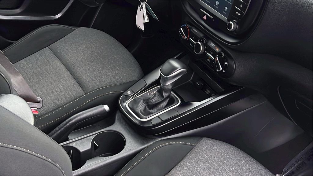 Used 2020 Kia Soul GT-Line FWD image 14