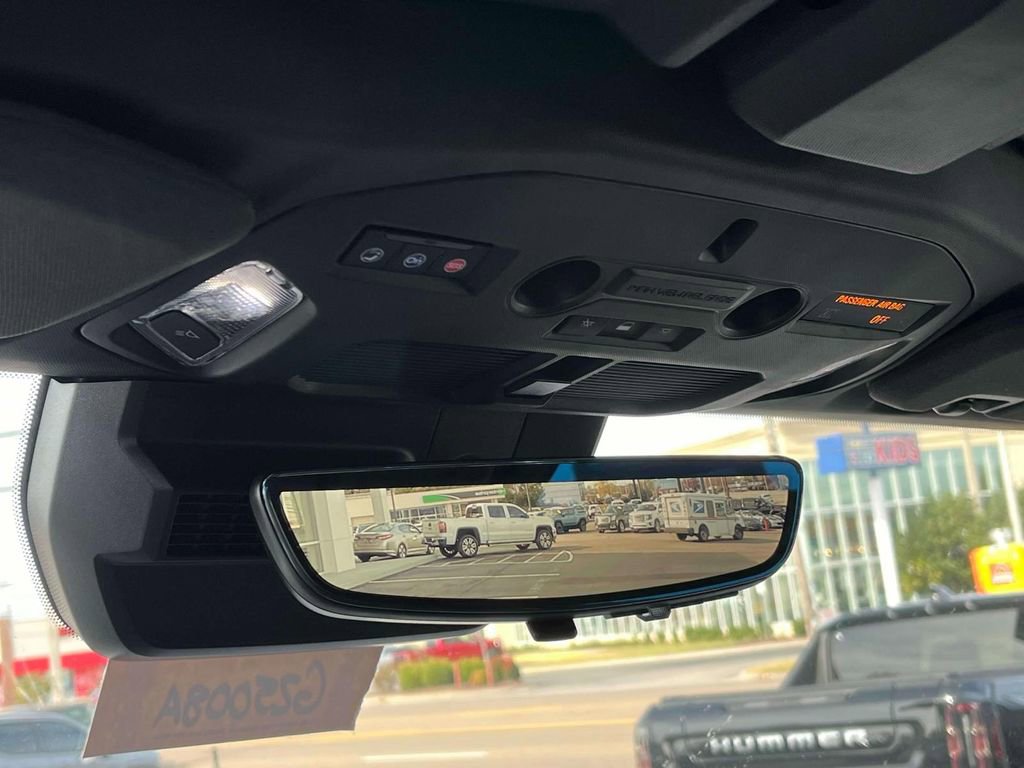 Used 2024 GMC Hummer EV 3X image 31