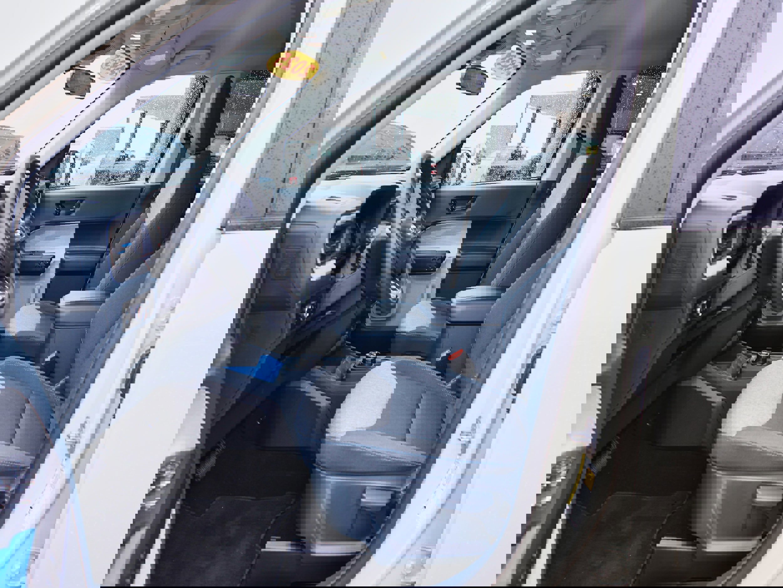 Used 2025 Ford Maverick XLT image 10