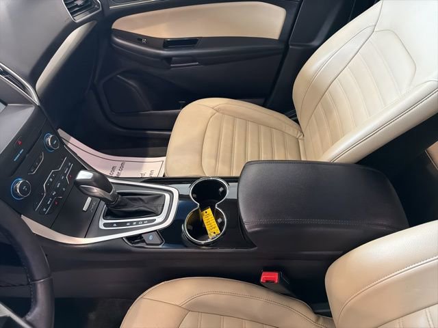 Used 2017 Ford Edge SEL w/ Equipment Group 201A image 12