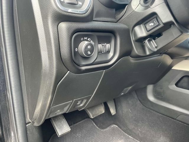 Used 2024 RAM 2500 Laramie image 27