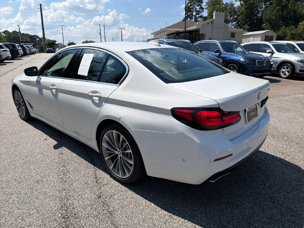 Used 2021 BMW 530i w/ Premium Package RWD image 5