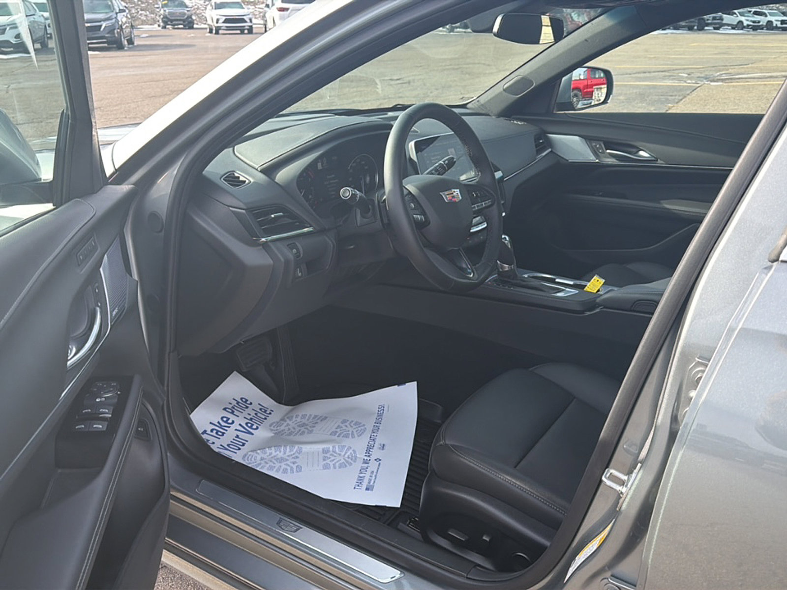 Used 2025 Cadillac CT4 Premium Luxury image 8