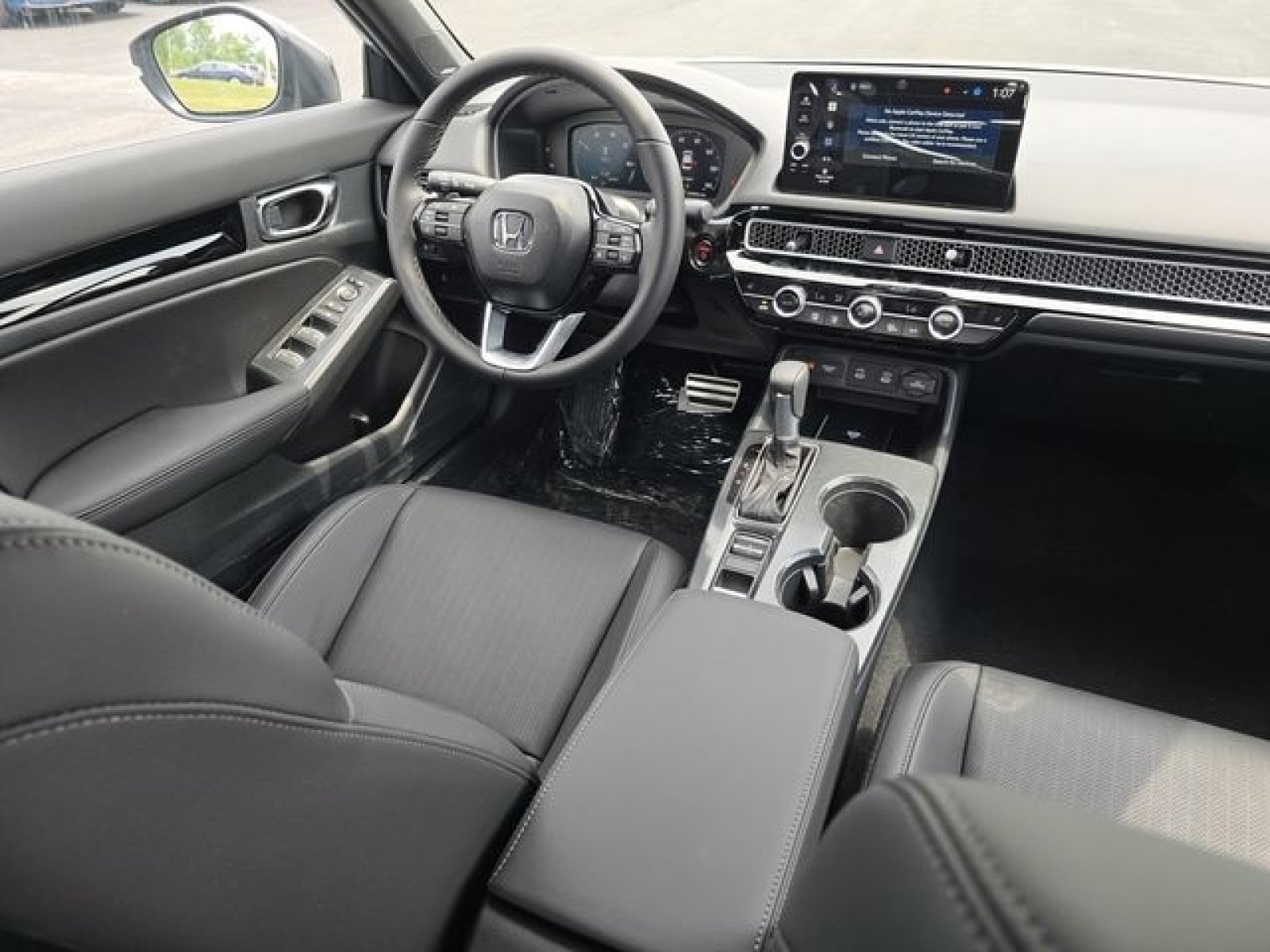 Used 2026 Honda Civic image 28