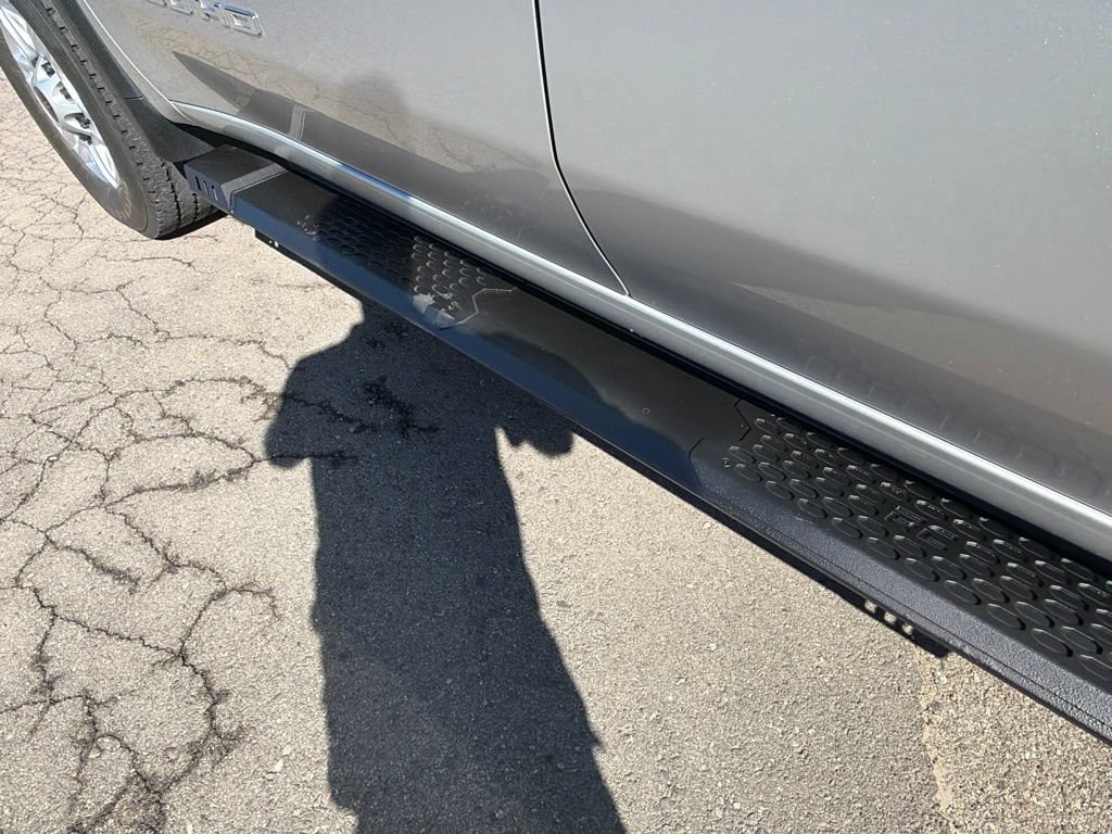 Used 2020 GMC Sierra 2500 SLE w/ SLE Value Package; AWD/4WD image 12