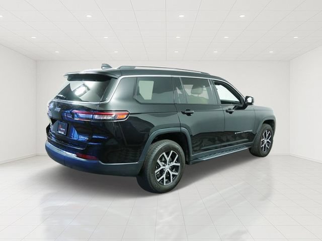 Certified 2023 Jeep Grand Cherokee L Limited w/ Trailer Tow Package AWD/4WD image 7