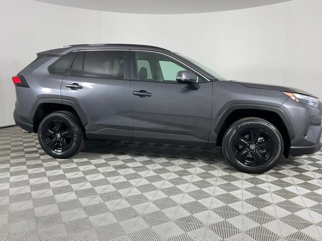 Used 2023 Toyota RAV4 XLE w/ Convenience Package FWD image 11