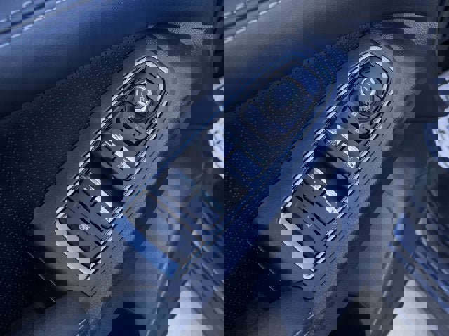 Used 2023 Subaru Ascent Limited image 10