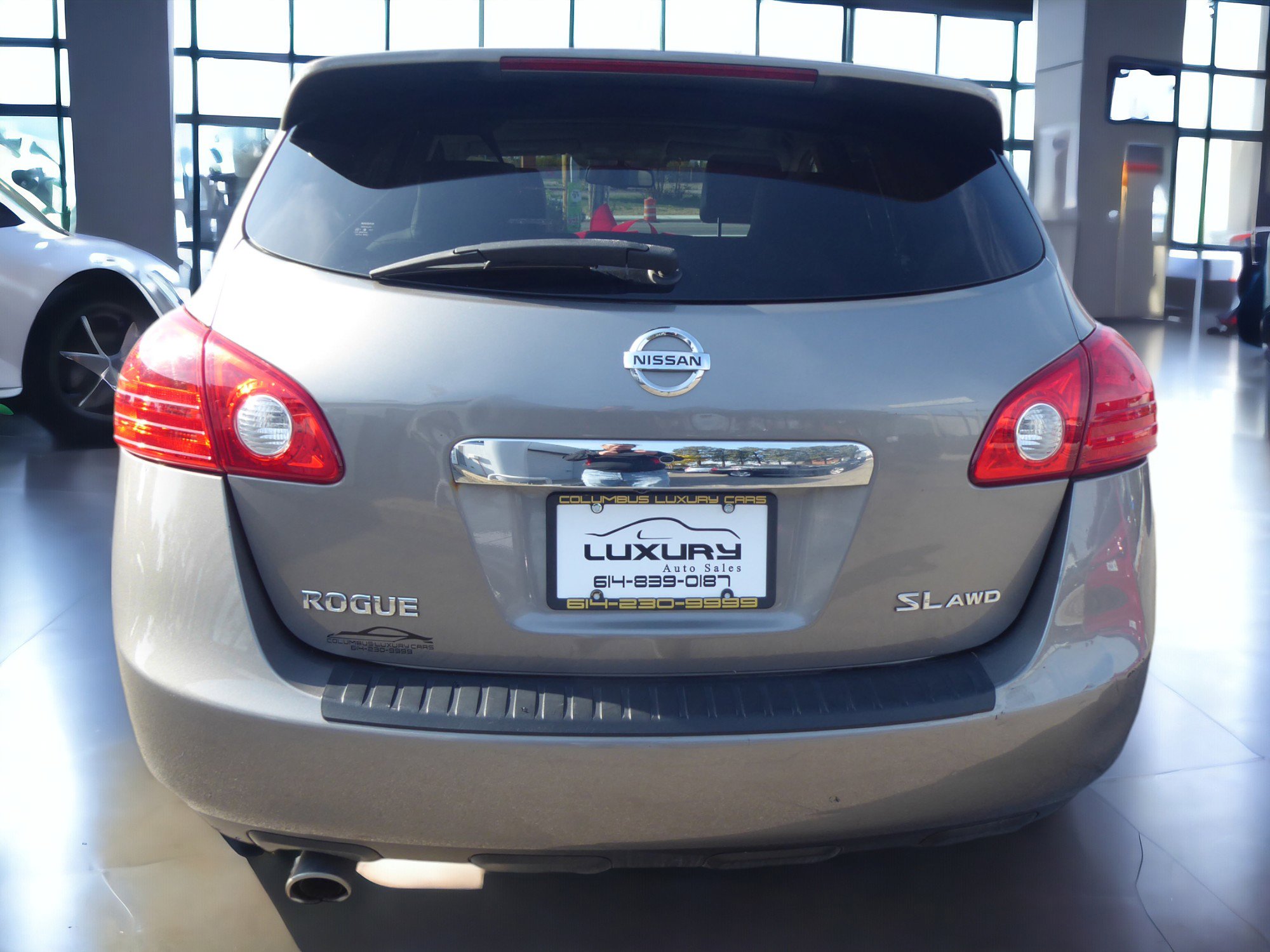 Used 2012 Nissan Rogue SL image 9