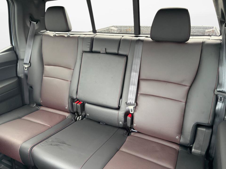 New 2026 Honda Ridgeline Black Edition image 12