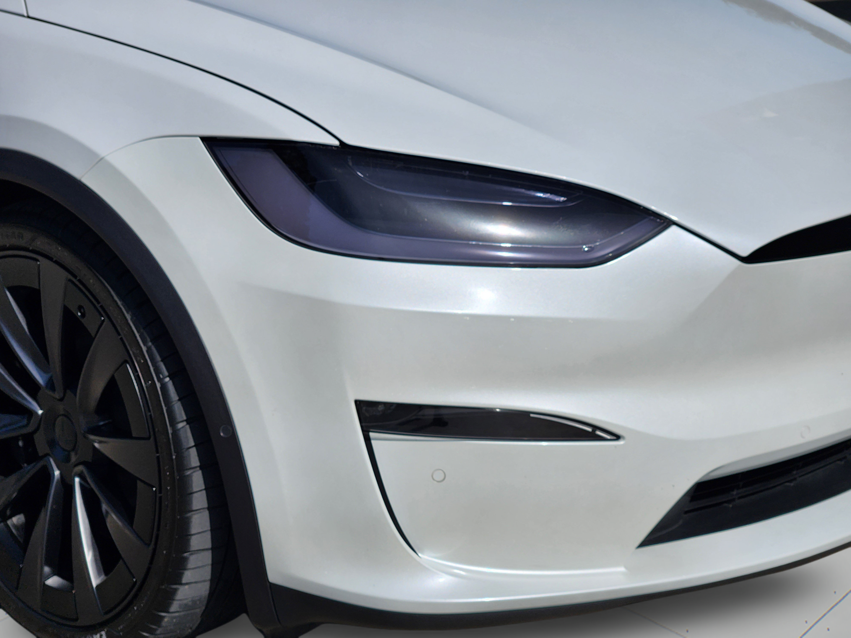 Used 2022 Tesla Model X Plaid AWD/4WD image 29