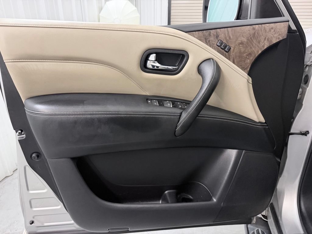 Certified 2023 INFINITI QX80 Premium Select w/ All-Season Package RWD image 9