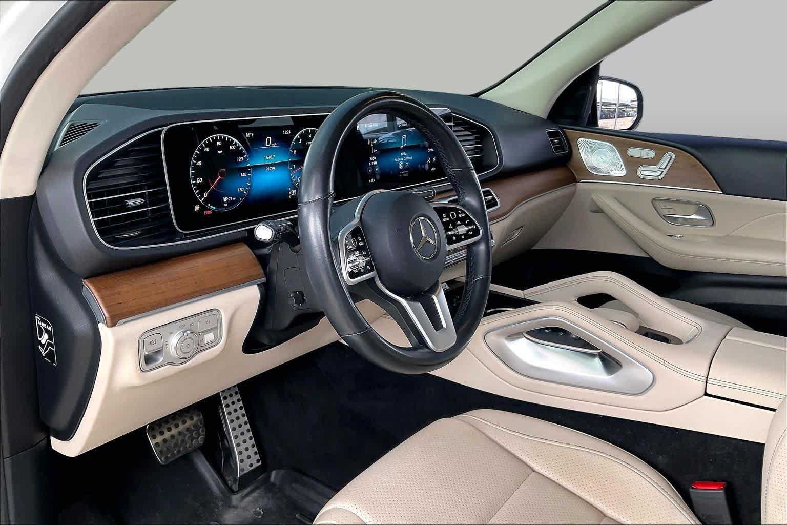 Used 2021 Mercedes-Benz GLE 350 image 18