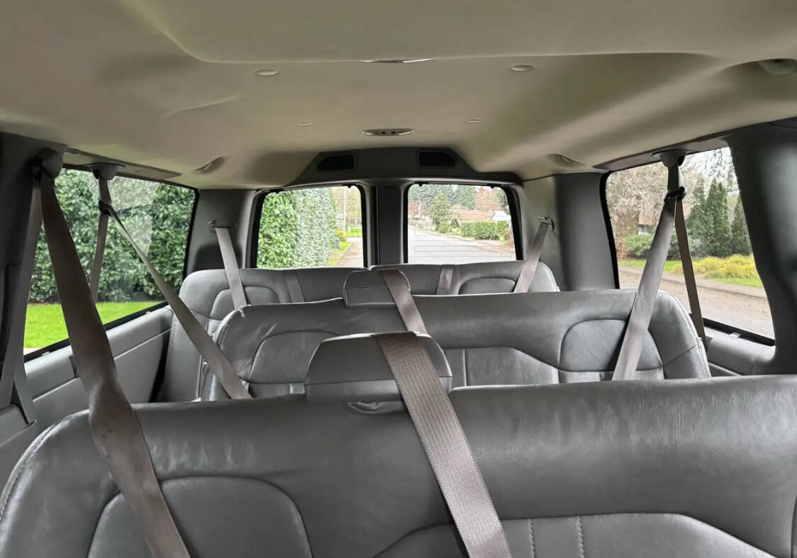 Used 2014 Chevrolet Express 2500 LS RWD image 18
